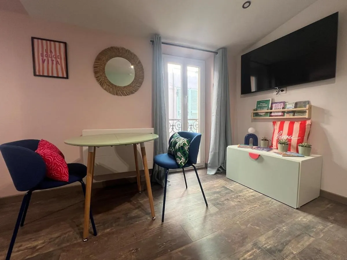 Cozy Studio In Menton Old Town - Near Parking 0*,